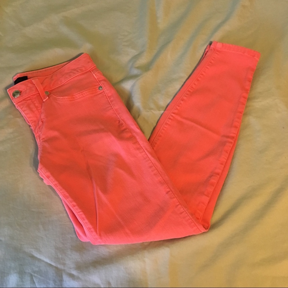 ✨HOST PICK✨ bebe hot coral skinny jeans - Picture 3 of 9